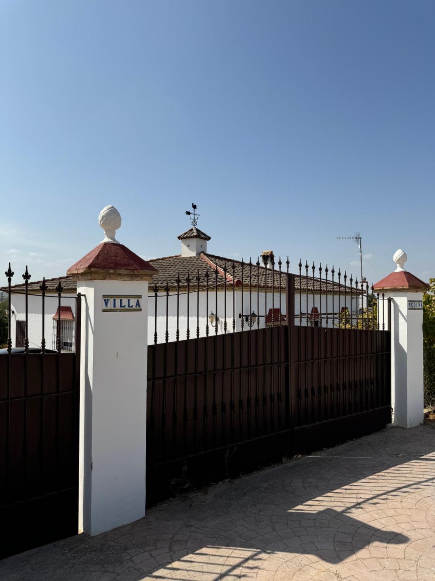 Casa Con Piscina Privada Villa Seville Exterior photo